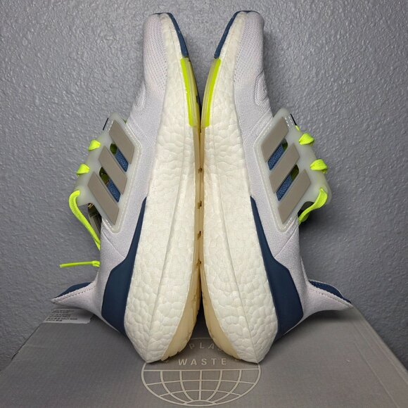 Adidas Ultraboost 22 Running Shoes – White,Grey,Blue,Yellow : Size – 6.5 Women’s - Picture 5 of 12